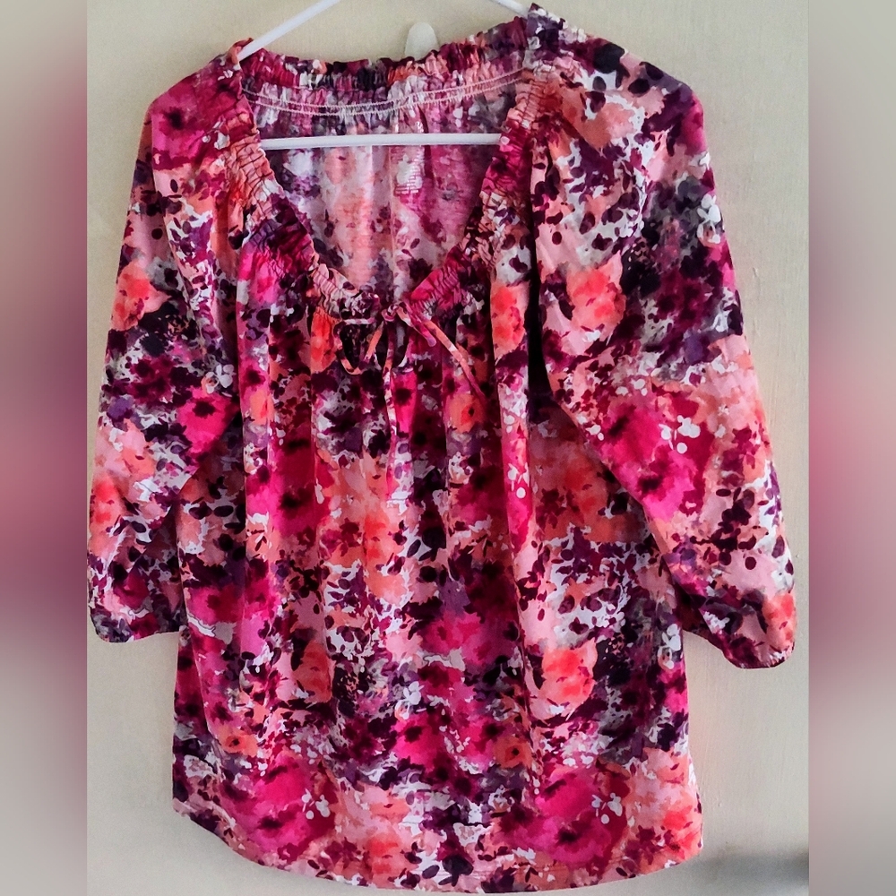 St. John's Bay women's size PXL petite red floral pullover shirt/top. NWOT.